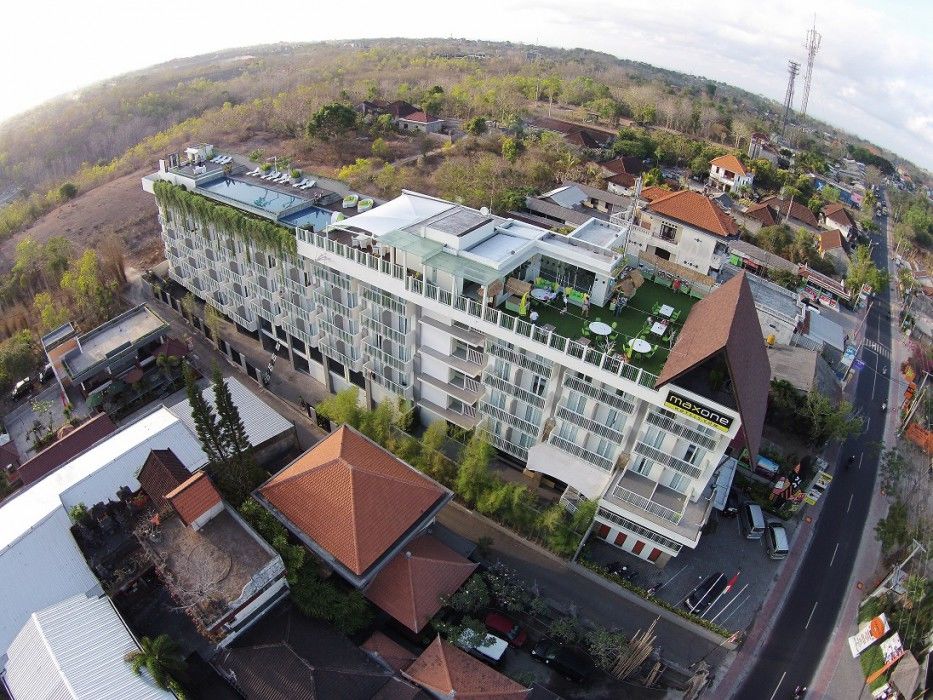 Maxonehotels At Bukit Jimbaran Ngoại thất bức ảnh