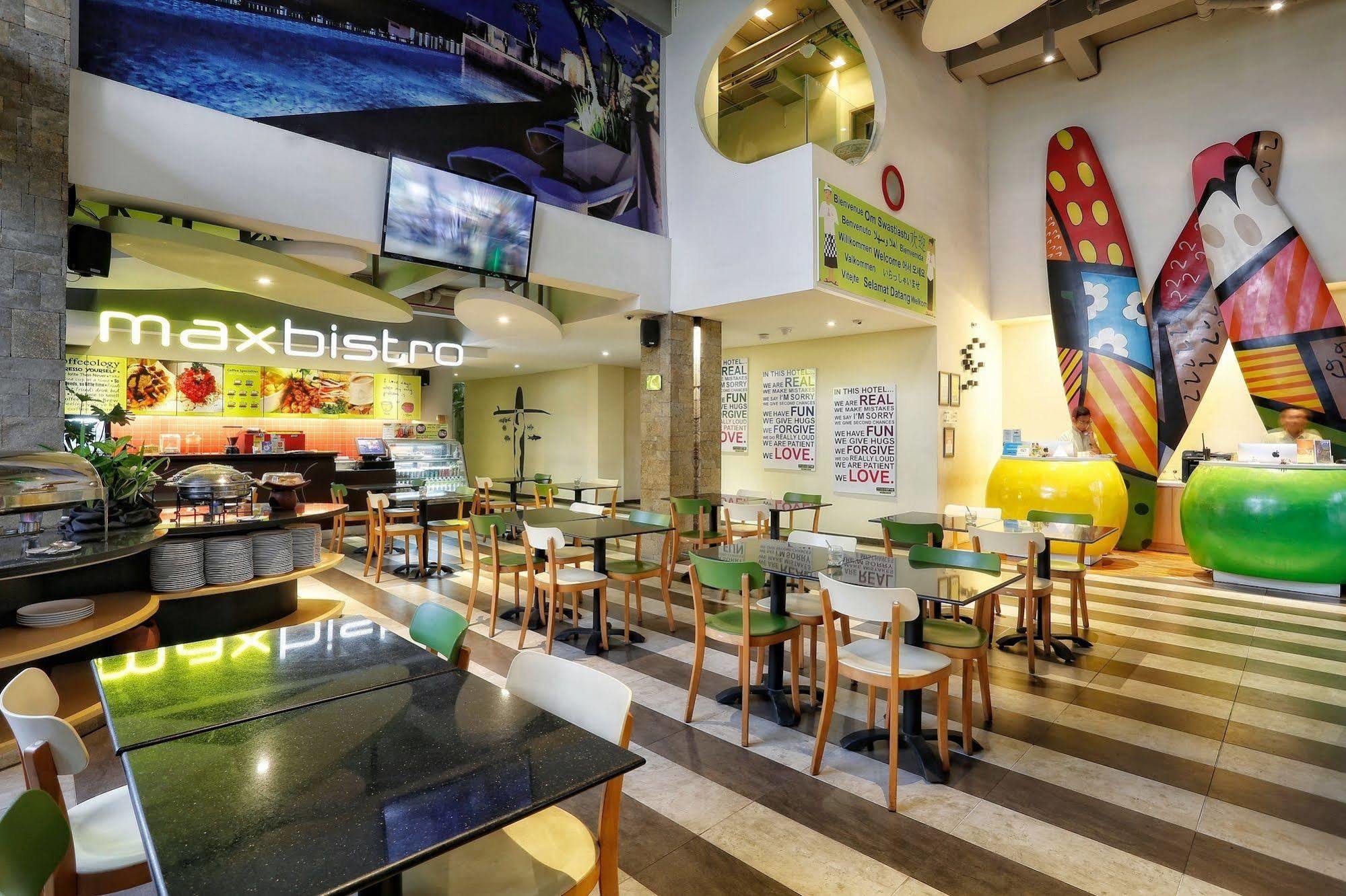 Maxonehotels At Bukit Jimbaran Ngoại thất bức ảnh